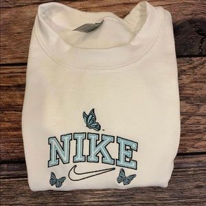 Embroidery Sweatshirt